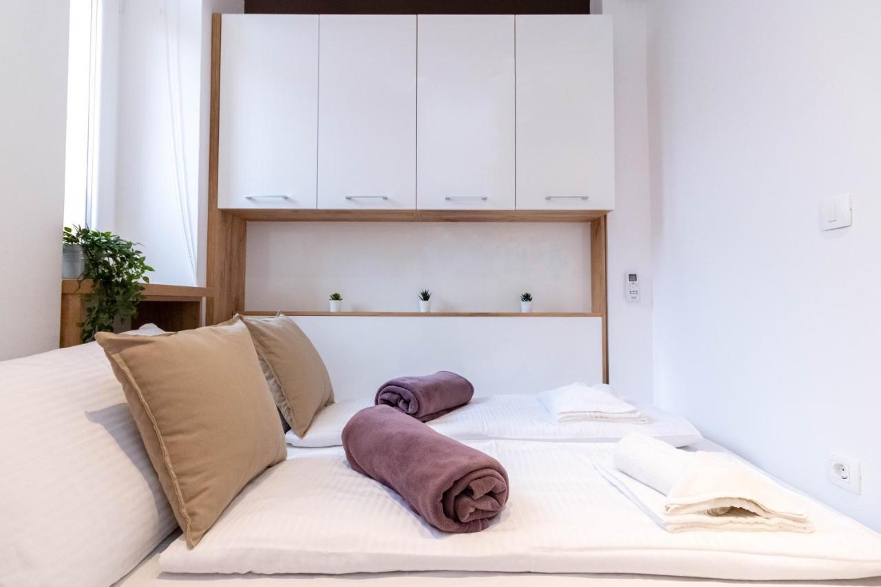 Apartments Fiorello Риека Экстерьер фото