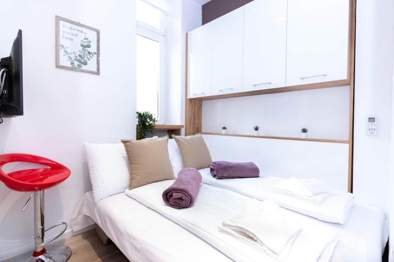 Apartments Fiorello Риека Экстерьер фото