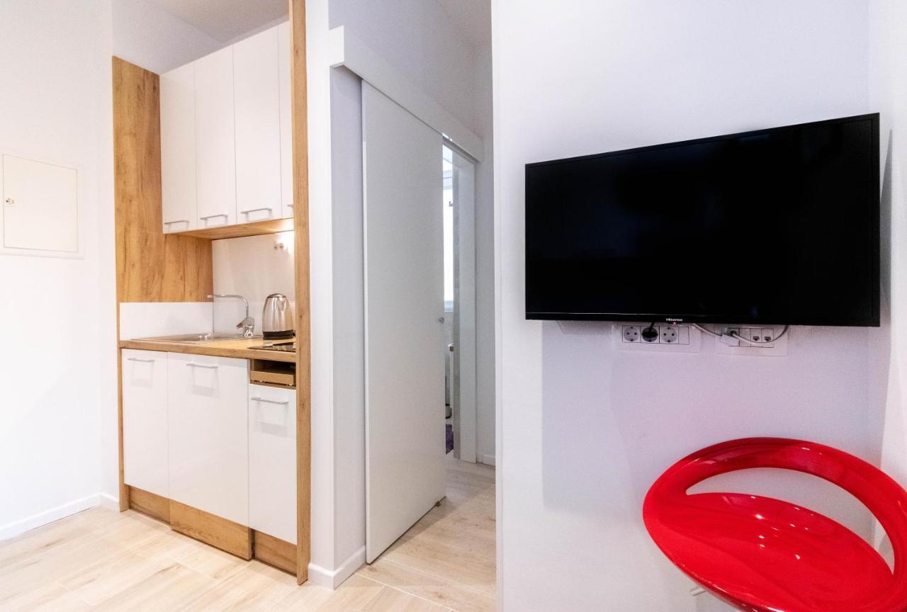 Apartments Fiorello Риека Экстерьер фото