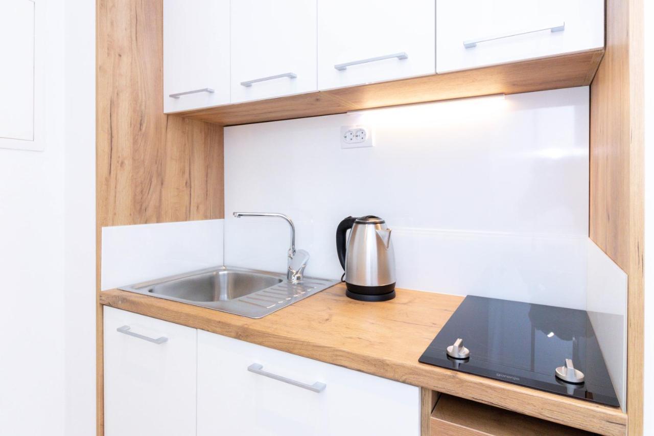 Apartments Fiorello Риека Экстерьер фото