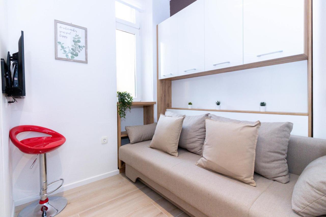 Apartments Fiorello Риека Экстерьер фото